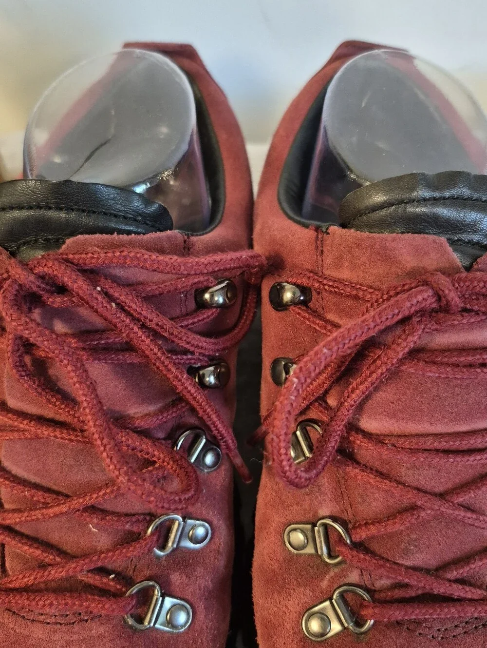 Keen Burgundy Red Suede Leather Hiking Trail Shoes XT0705 Lace Up Women's Size 9
